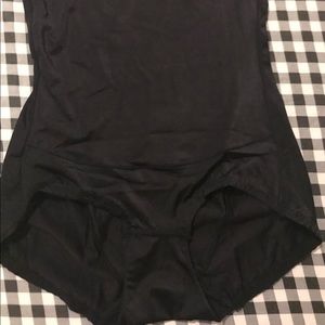 Waist trainer new never worn